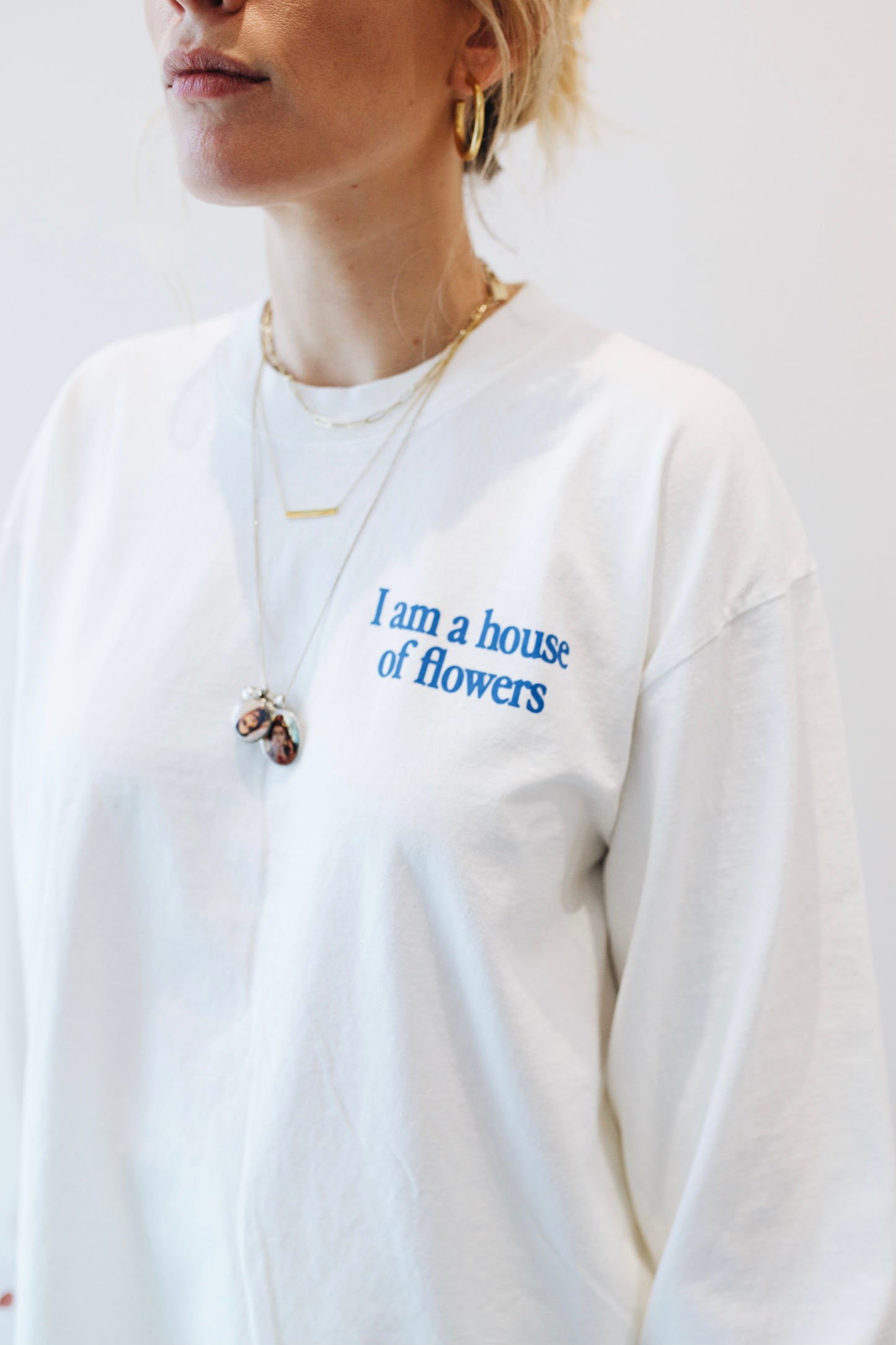 I am a house of flowers Longsleeve Tee